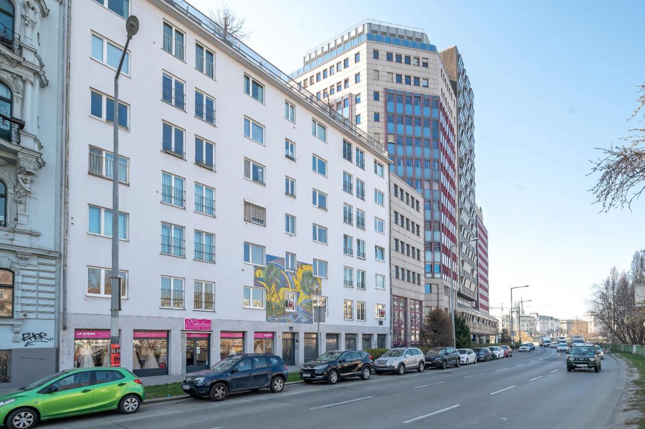 City Center Lofts Вена Экстерьер фото